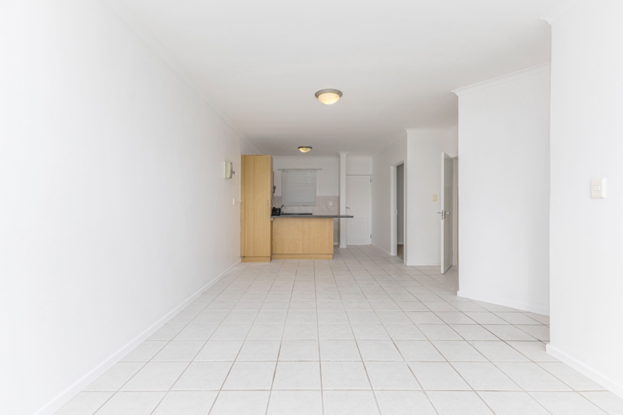 2 Bedroom Property for Sale in Whispering Pines Western Cape